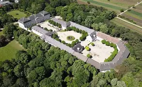 Schloss Halbturn